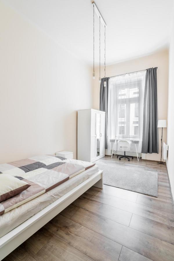 Lovely Urban Retreat - بودابست المظهر الخارجي الصورة