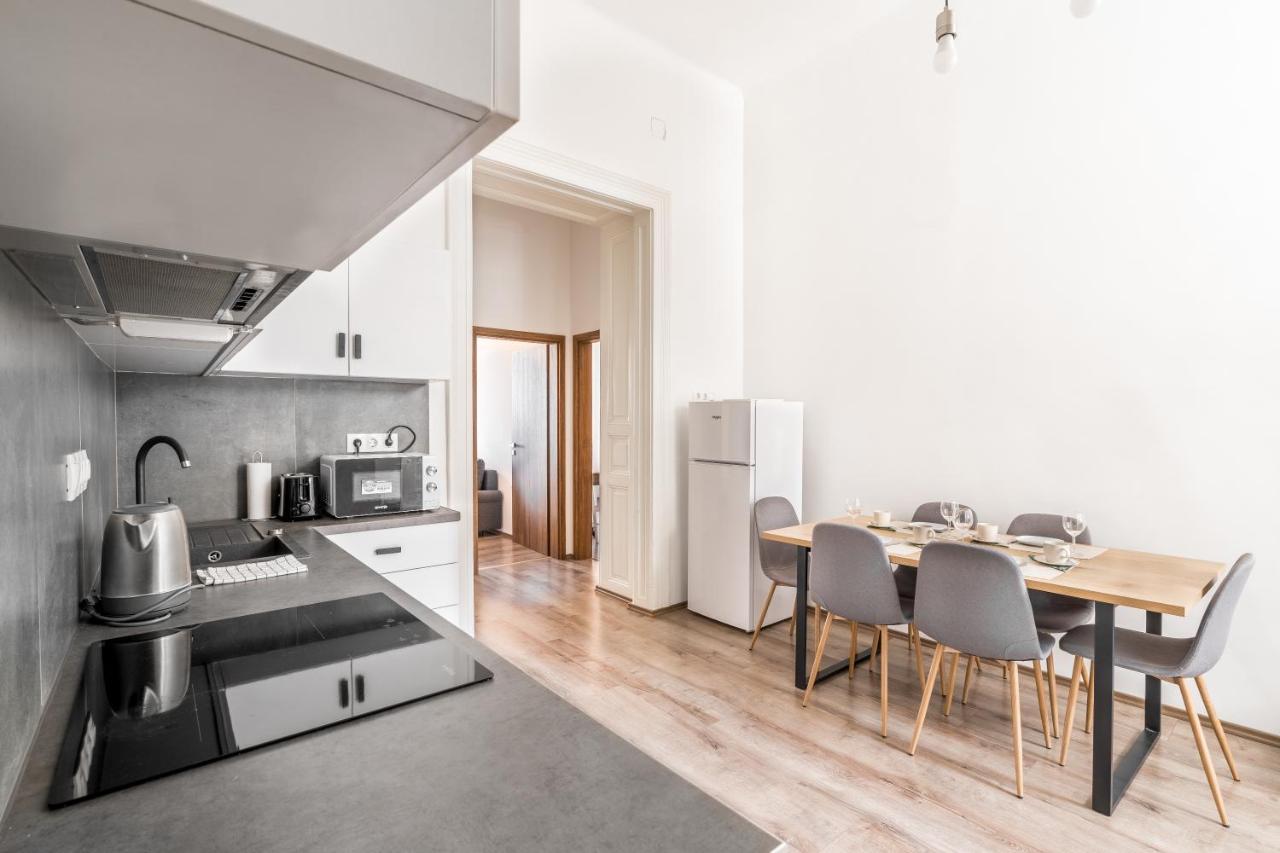Lovely Urban Retreat - بودابست المظهر الخارجي الصورة
